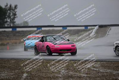 media/Nov-15-2025-CalClub SCCA (Sat) [[7bfa5a7151]]/Race/Group 4/